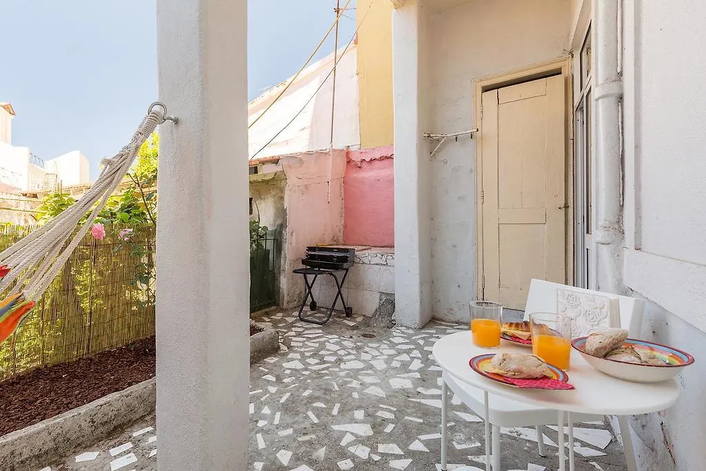 Ground Floor Apartment W/Backyard Lisboa