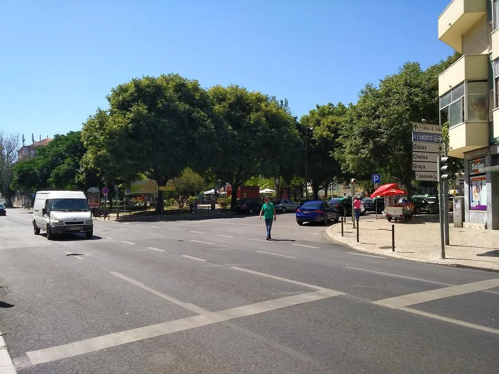 Ground Floor Apartment W/Backyard Lisboa Πορτογαλία